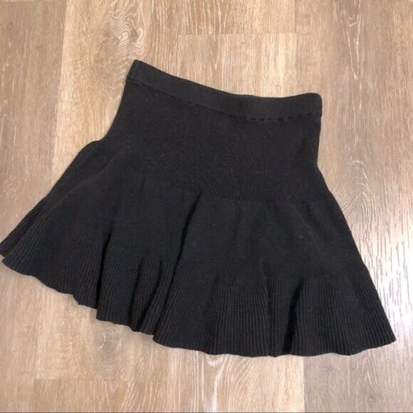 GAP Soft Knit pleated Ribbed black winter warm Skirt pull on circle 6/7 - Picture 3 of 6